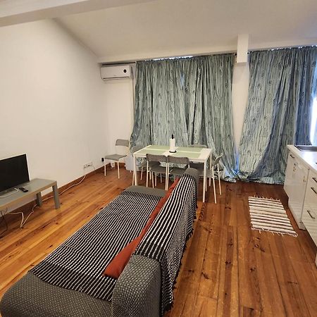 Daora Lisbon Low Cost Hostel Eksteriør billede